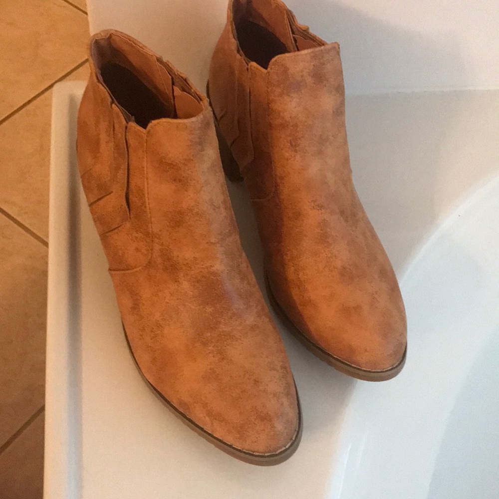 Brown boots